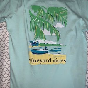 NWOT vineyard vines shirt